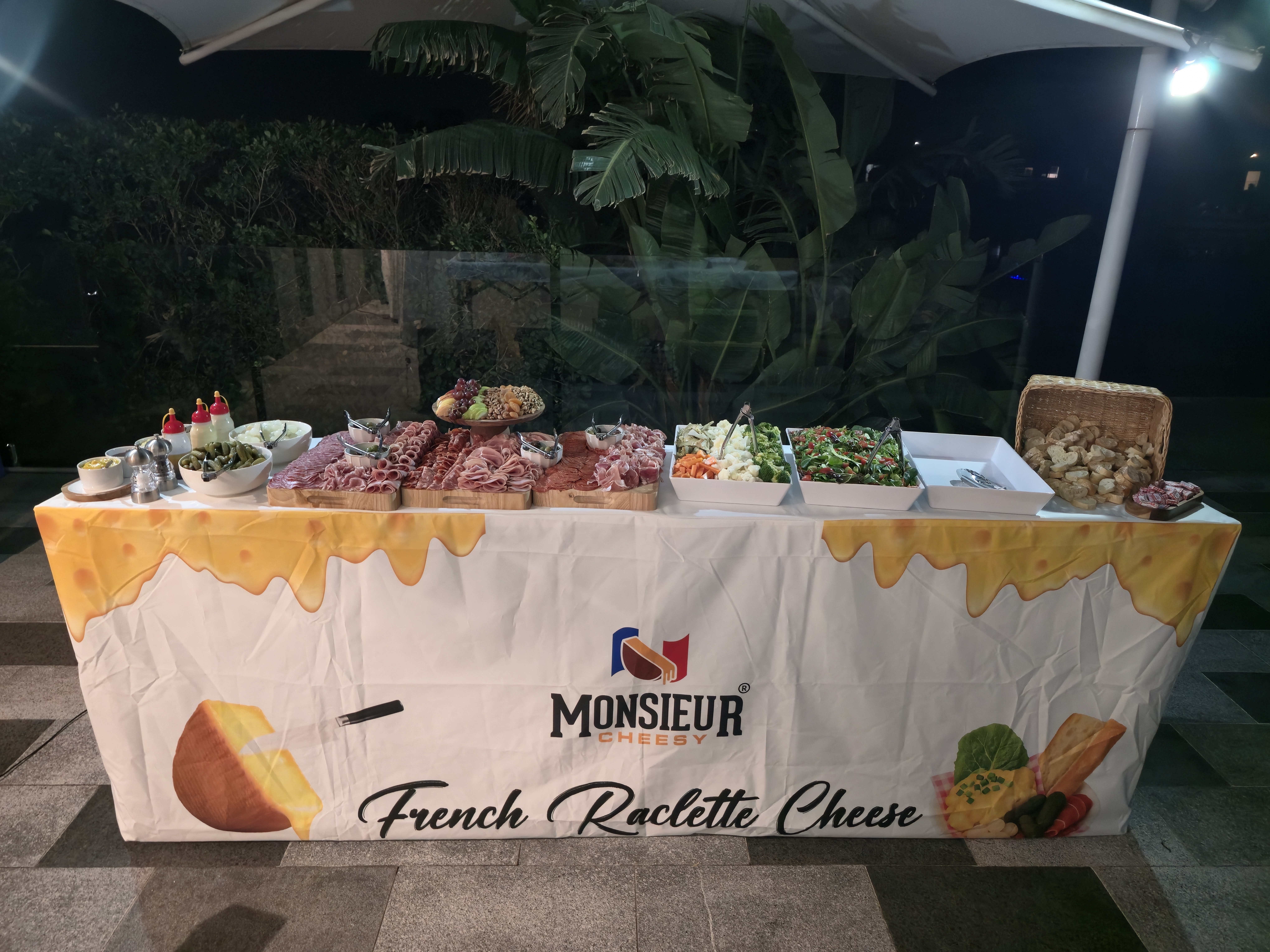 À la Franquette Grazing Table